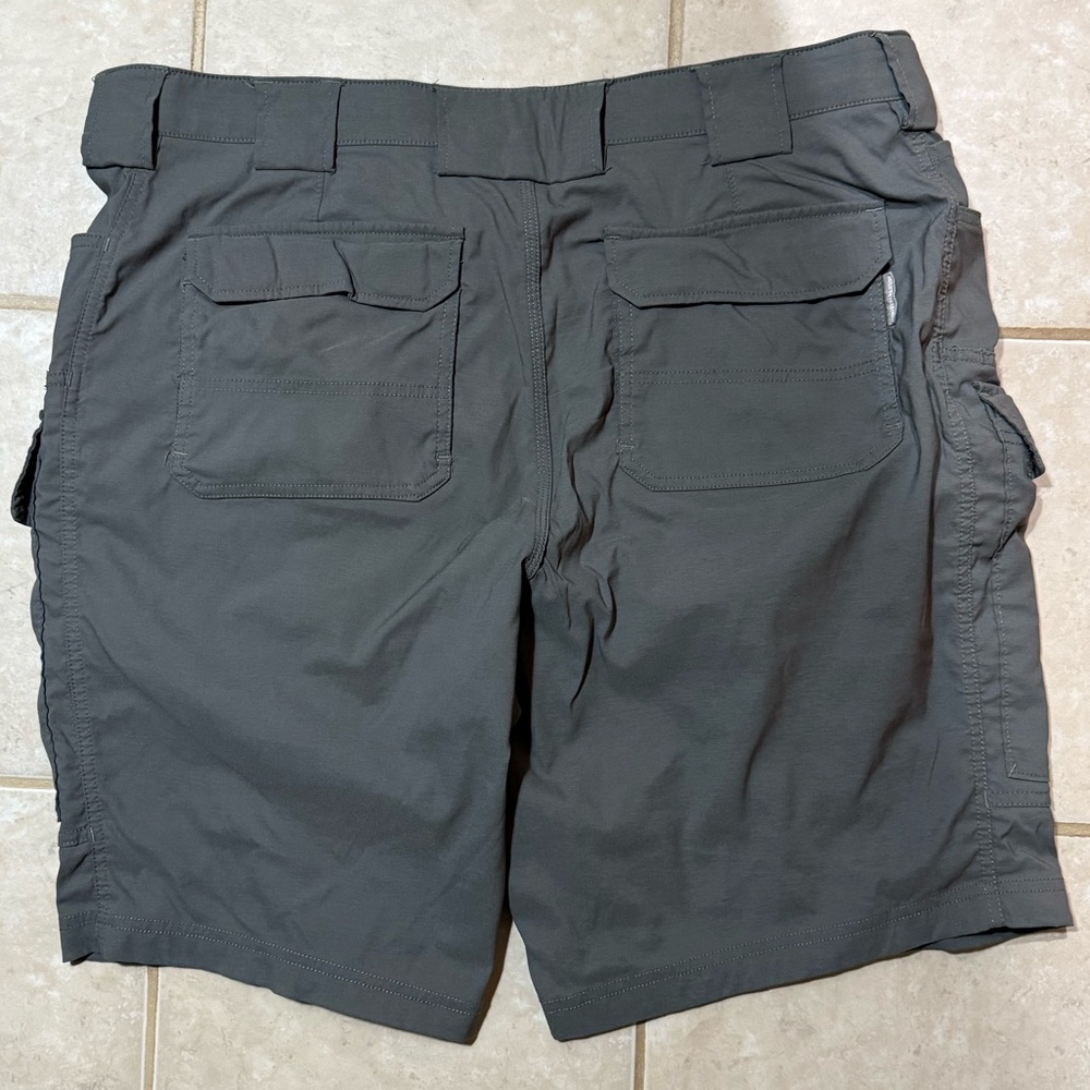 Duluth Trading Co Charcoal Cargo Shorts - Picture 3 of 4